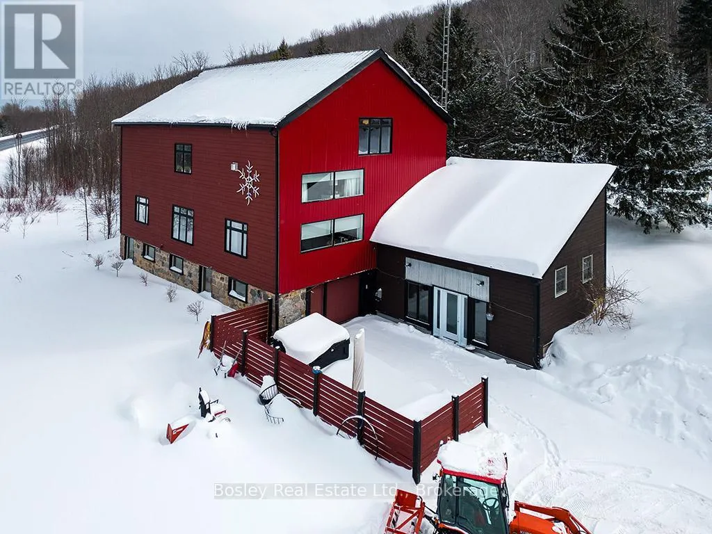 121 OLD HIGHWAY 26