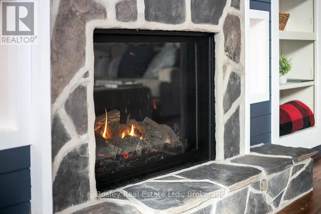 121 OLD HIGHWAY 26