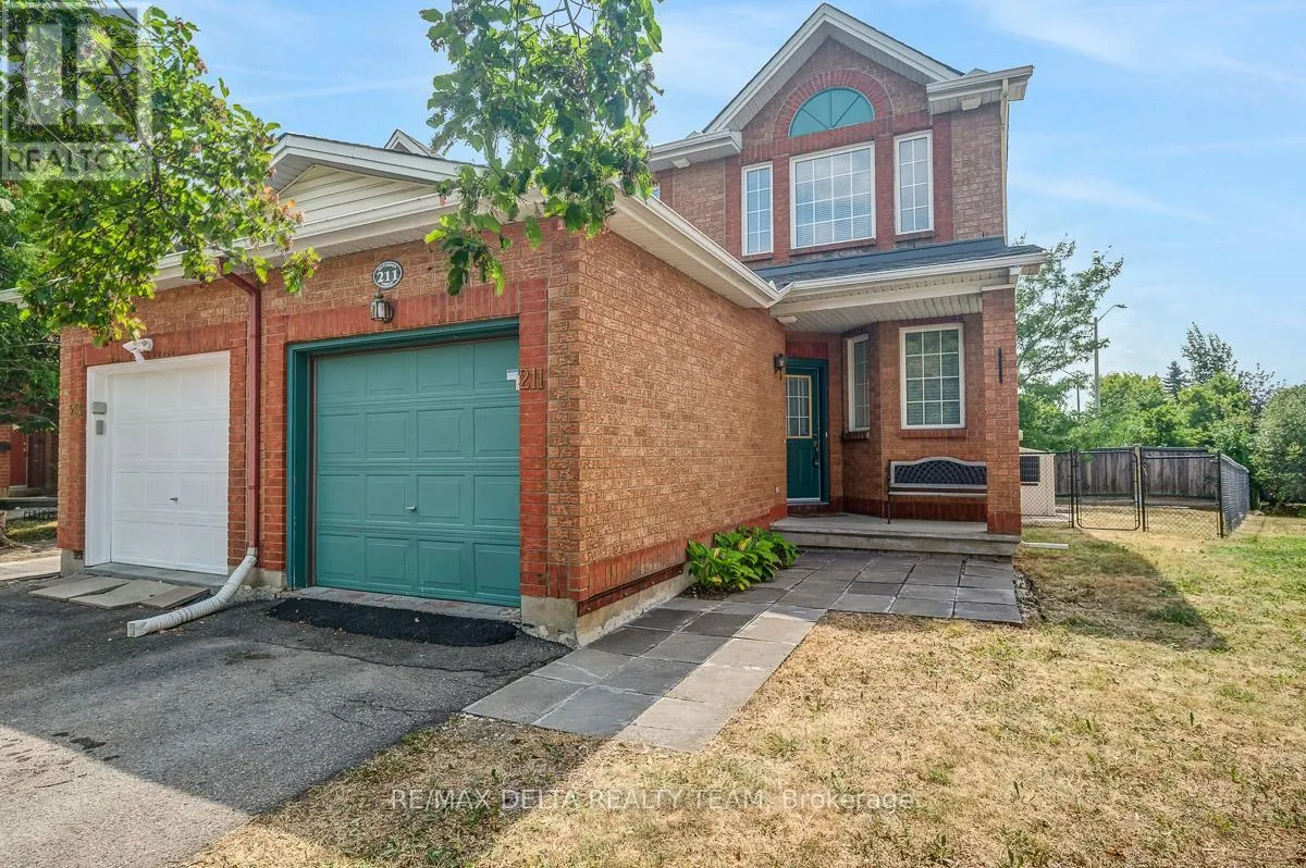 211 DUNTROON CIRCLE