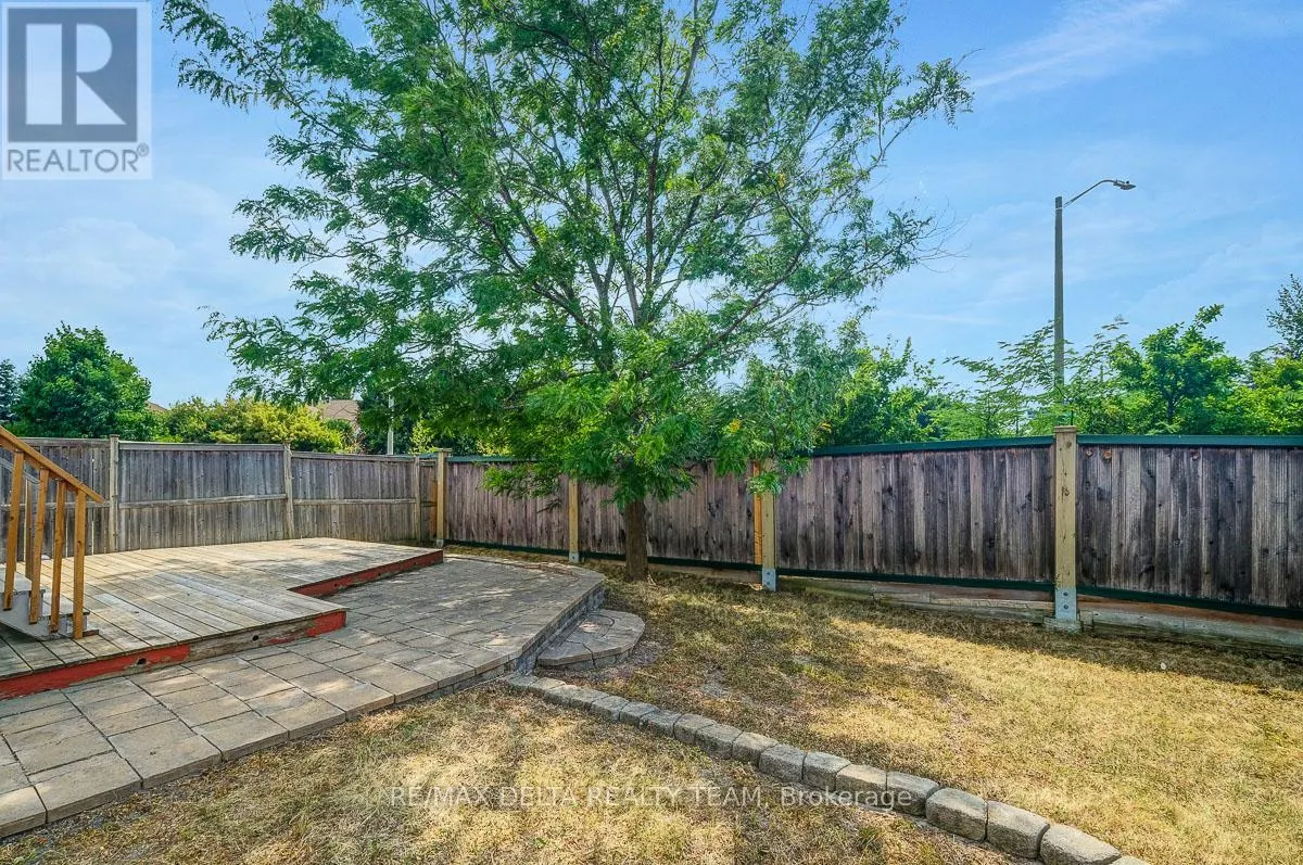 211 DUNTROON CIRCLE