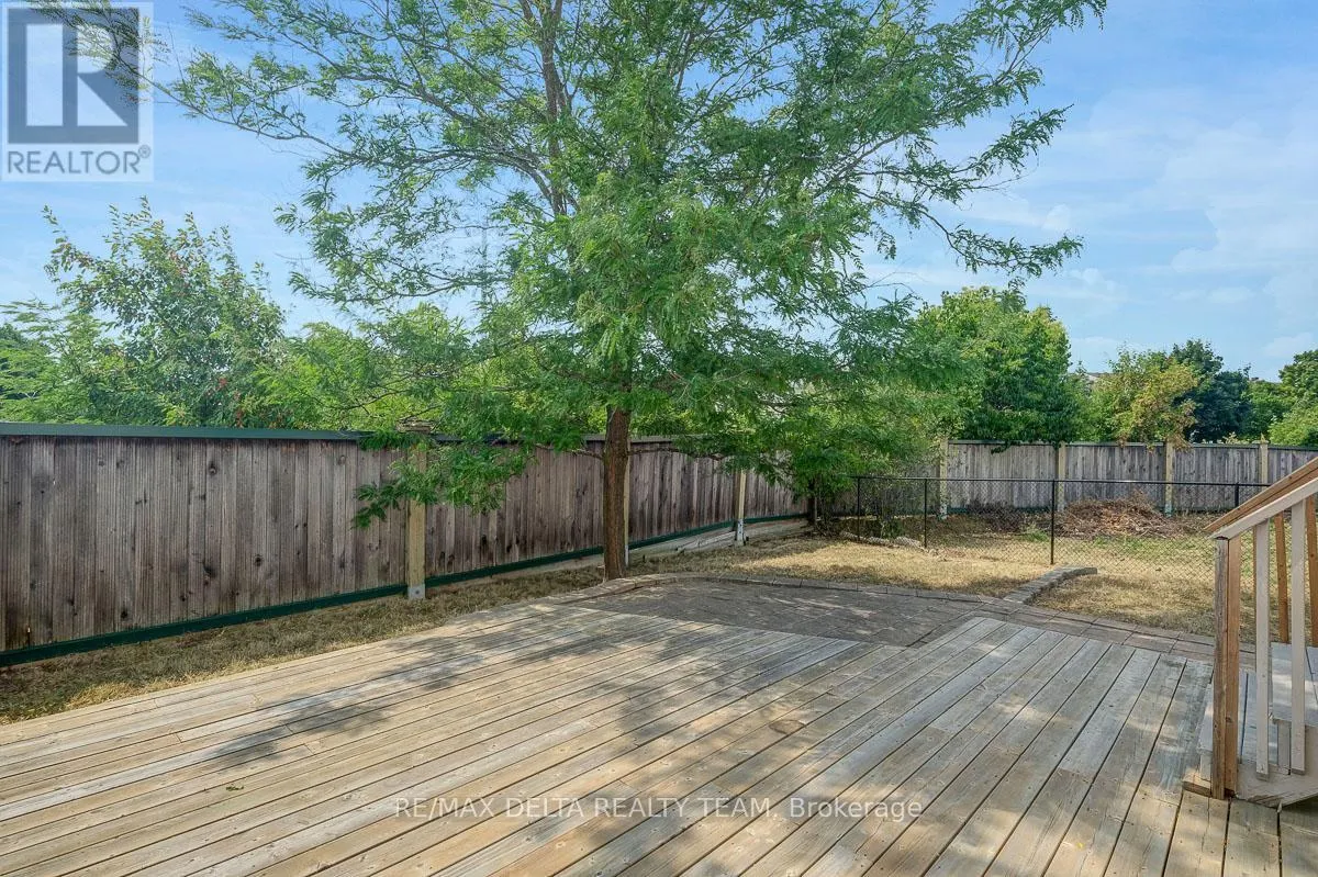 211 DUNTROON CIRCLE