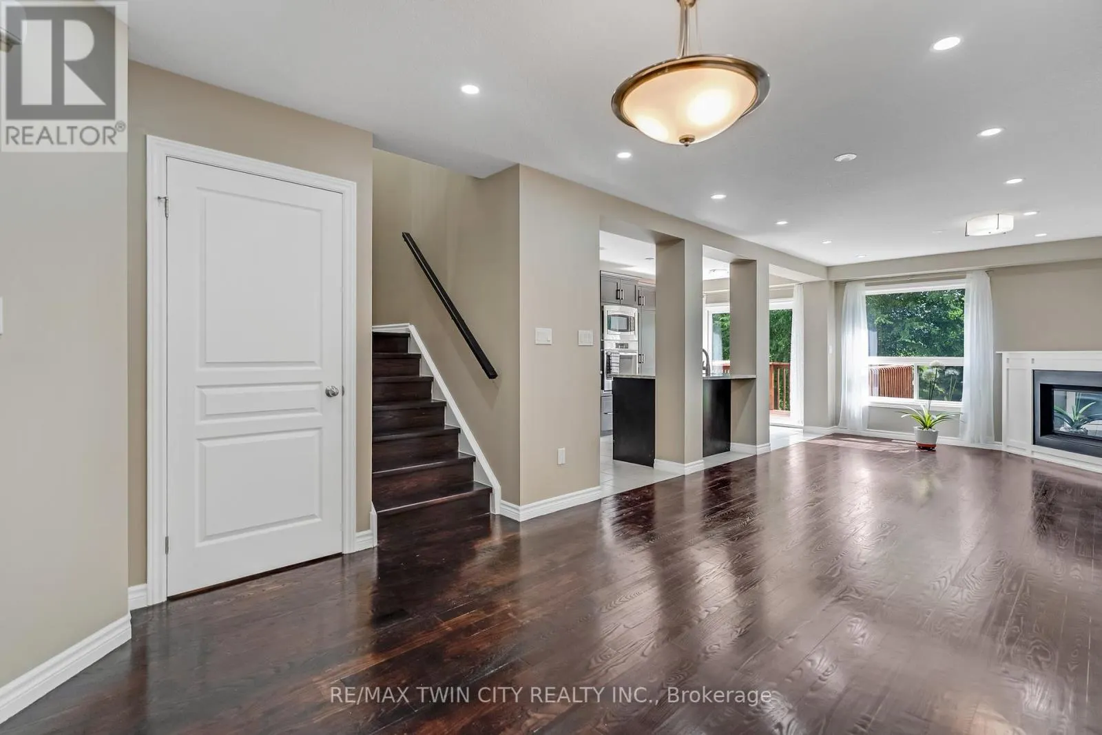 448 STARWOOD DRIVE