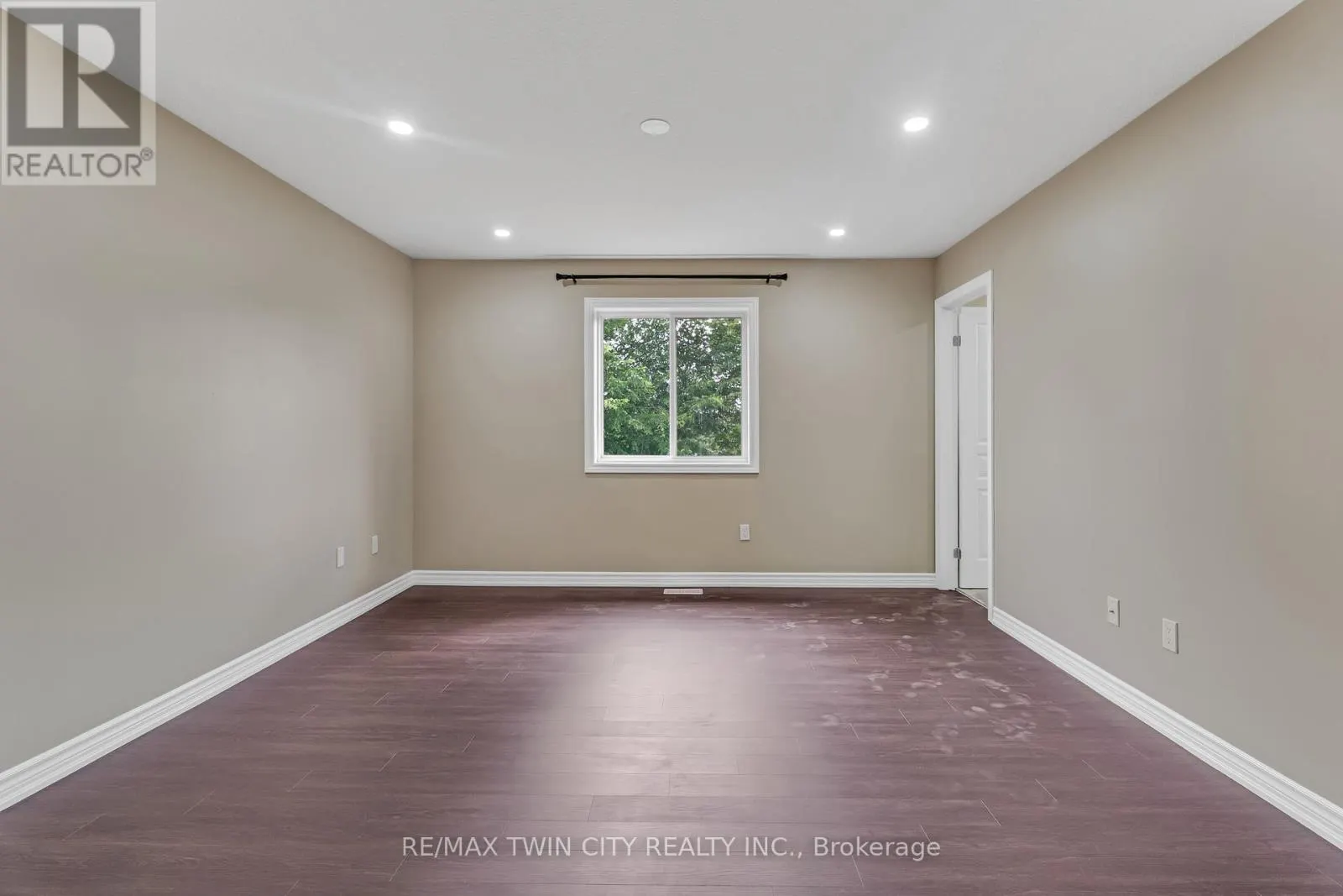 448 STARWOOD DRIVE