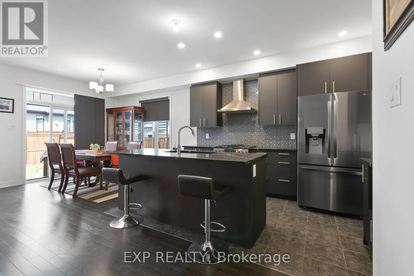 3301 FINDLAY CREEK DRIVE