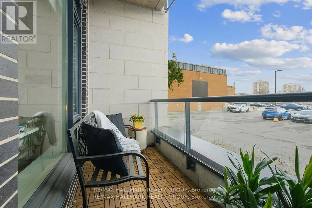 103 - 360 PATRICIA AVENUE