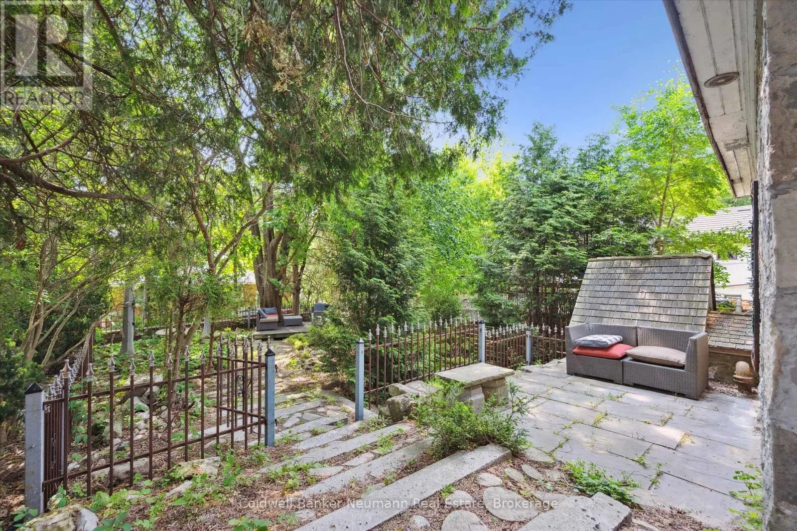 36 WATERLOO AVENUE