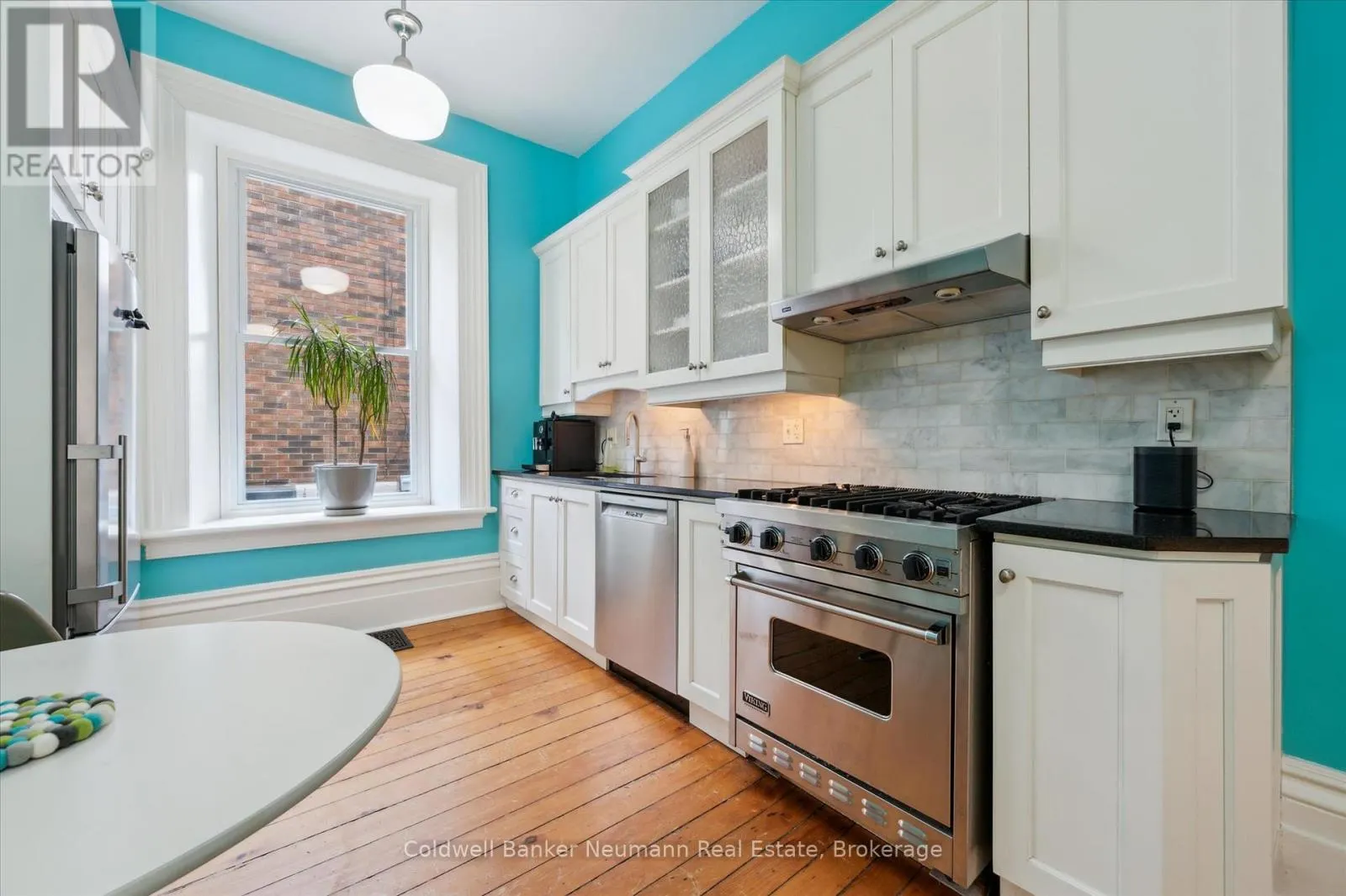 36 WATERLOO AVENUE
