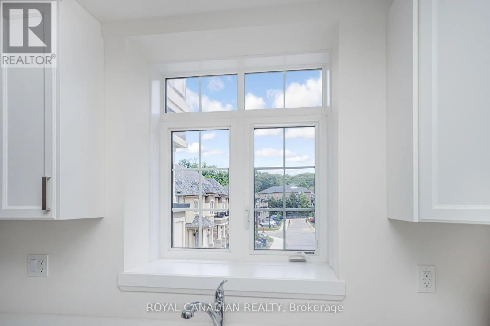 43 - 305 GARNER ROAD