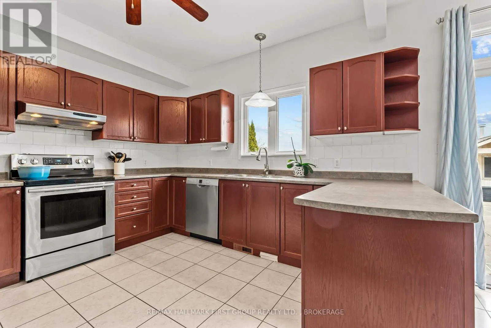 530 NORA COURT