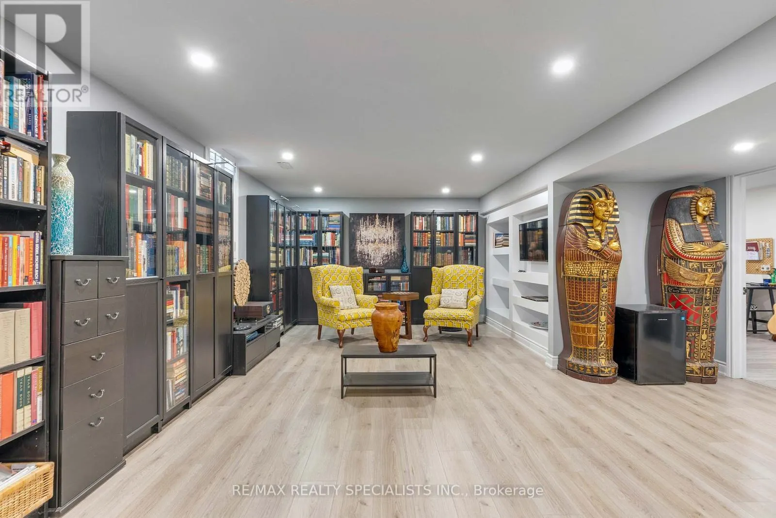 71 JOSHUA AVENUE
