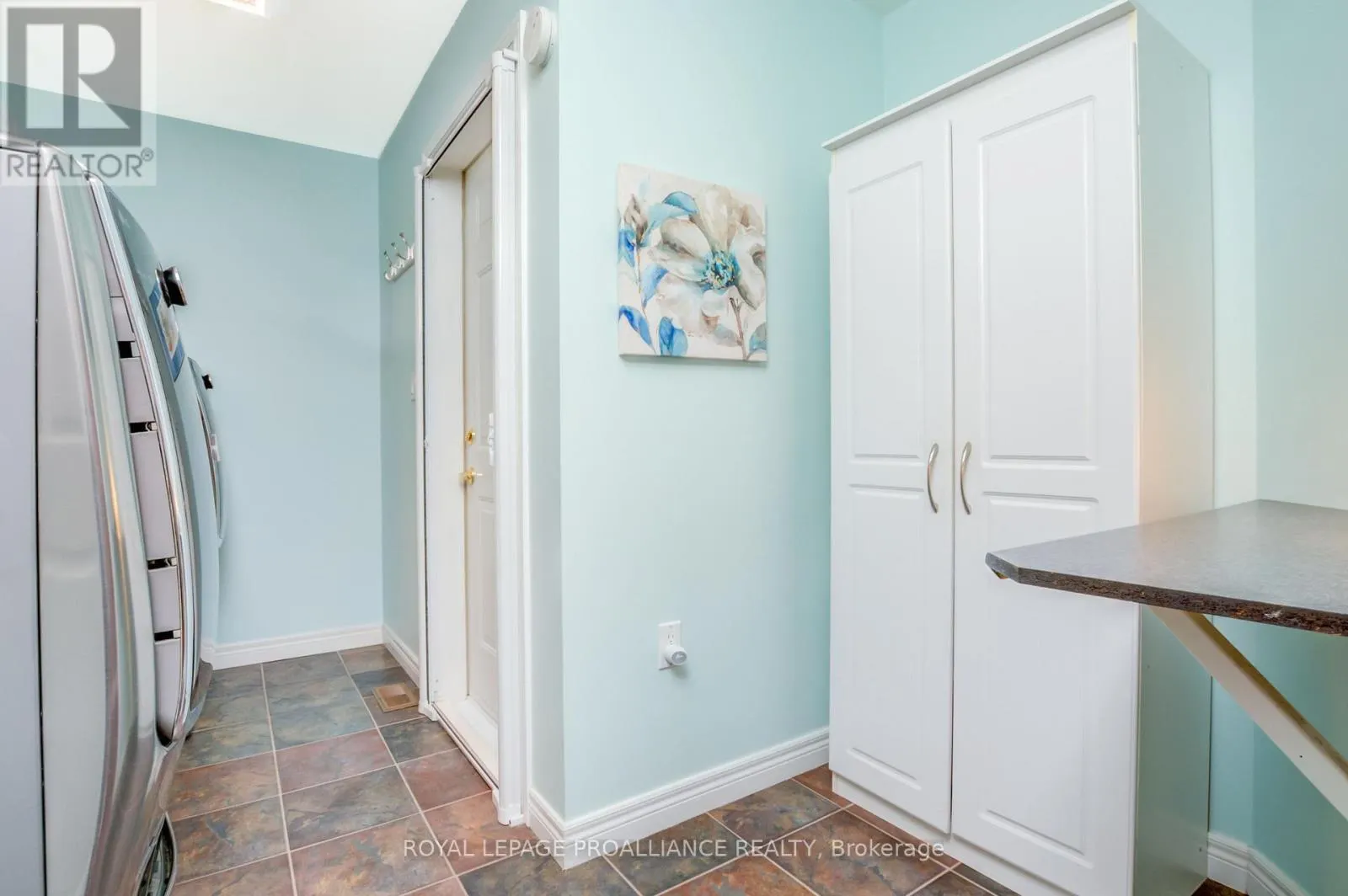 27 SANDPIPER WAY