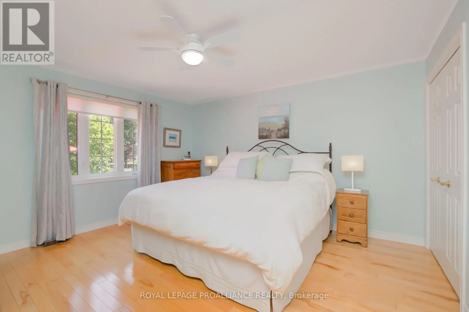27 SANDPIPER WAY