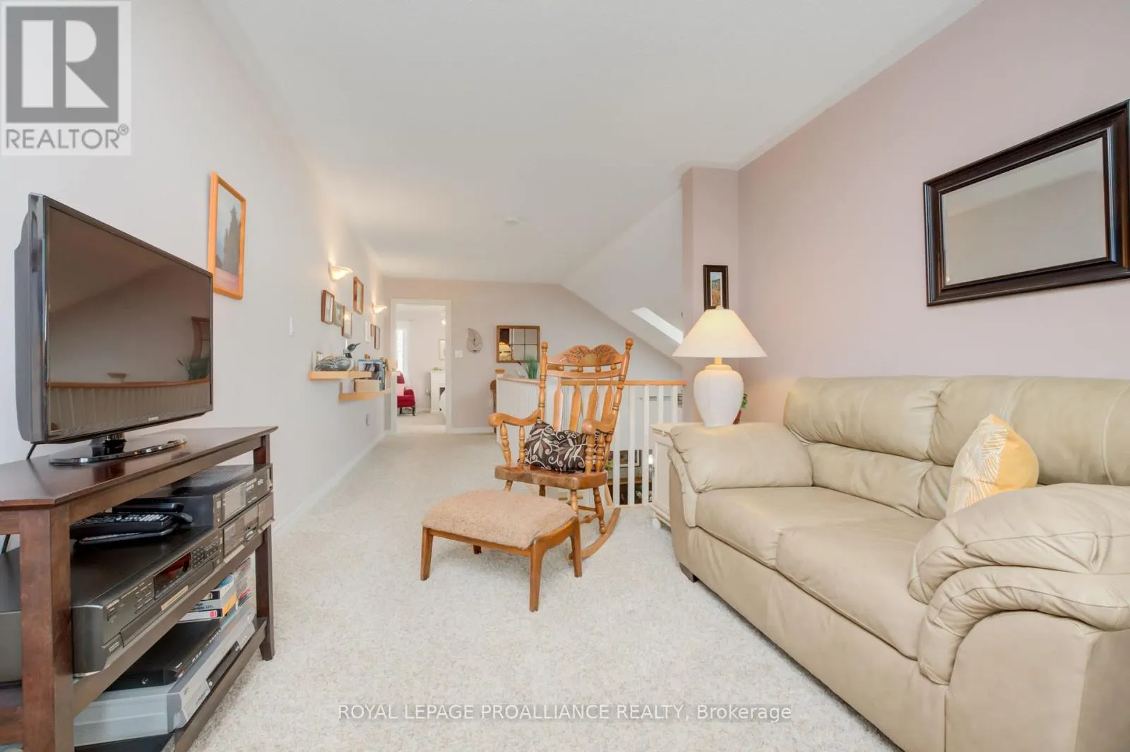 27 SANDPIPER WAY
