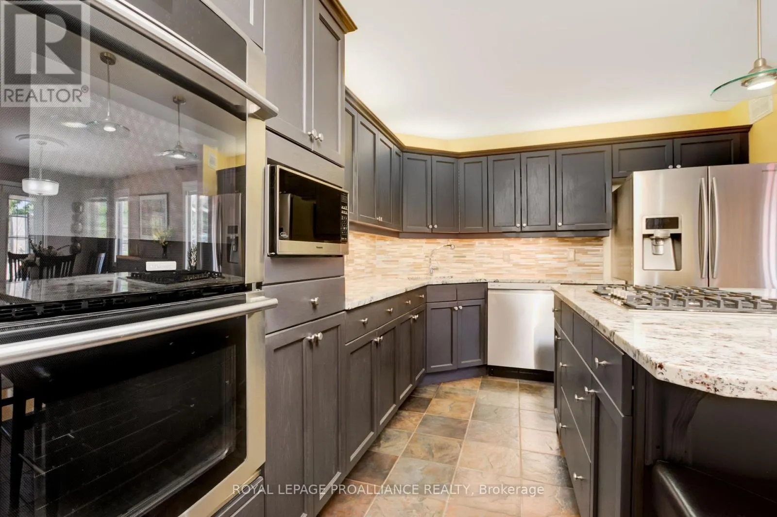 27 SANDPIPER WAY