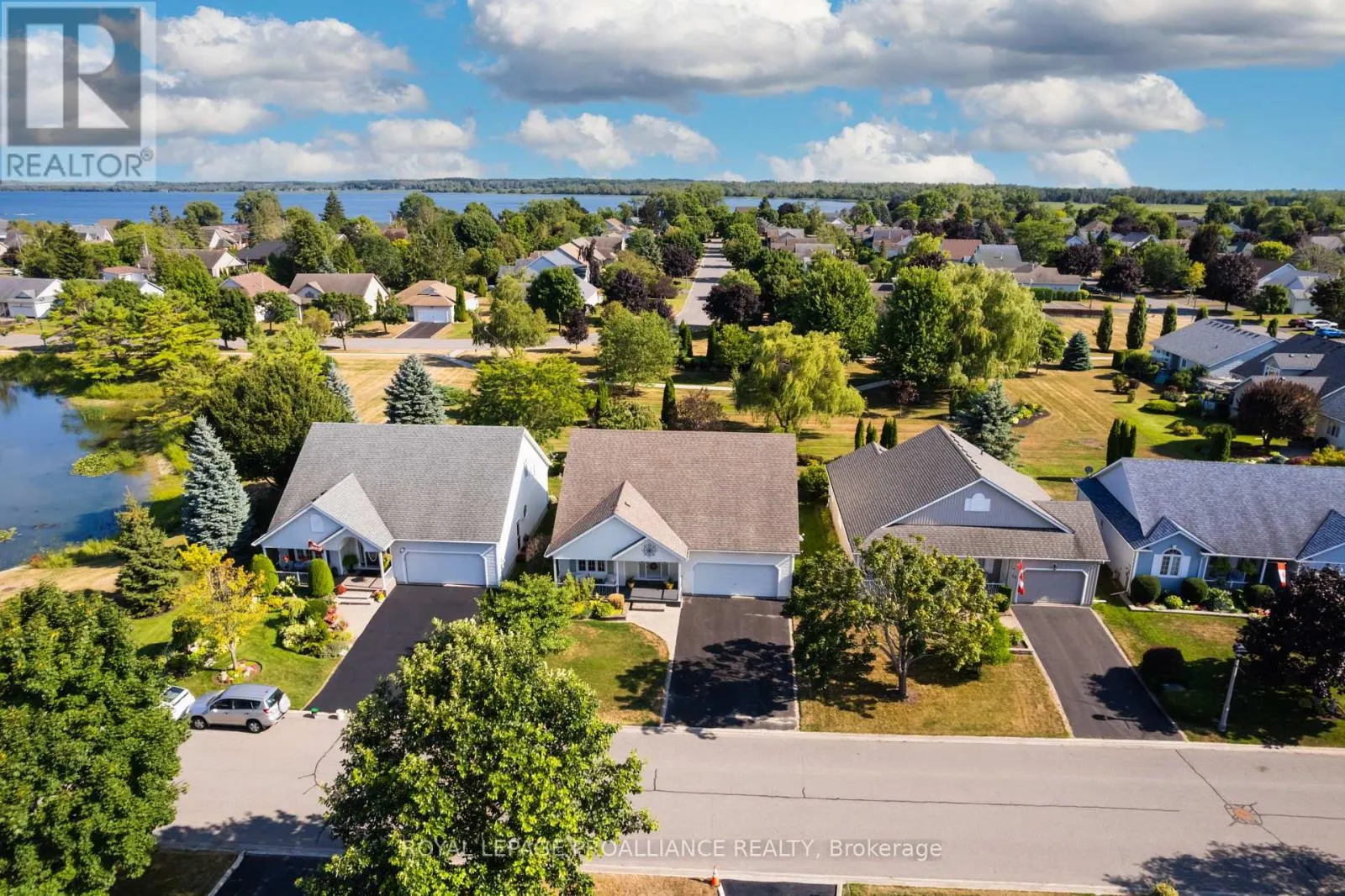 27 SANDPIPER WAY