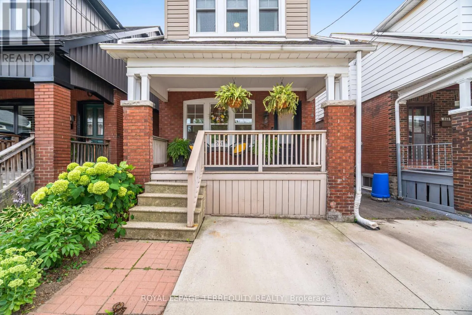 261 HOMEWOOD AVENUE