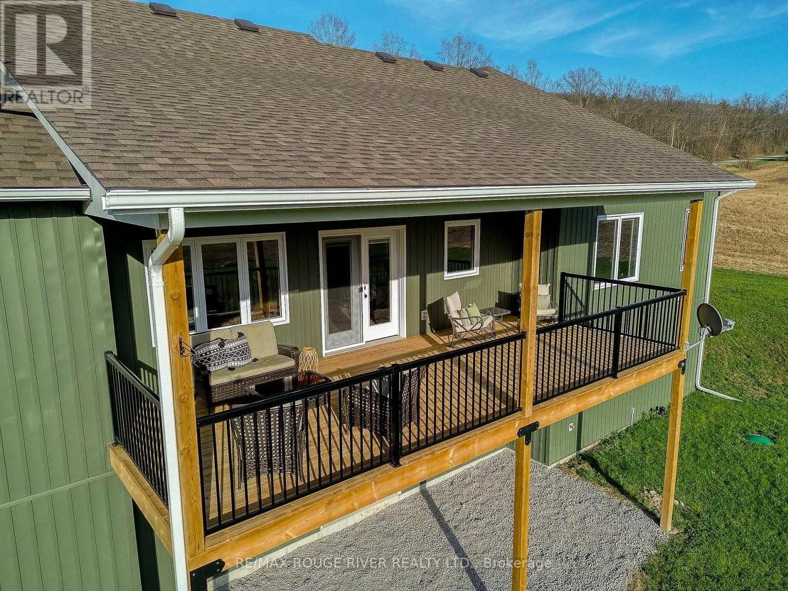 298 TOBACCO ROAD