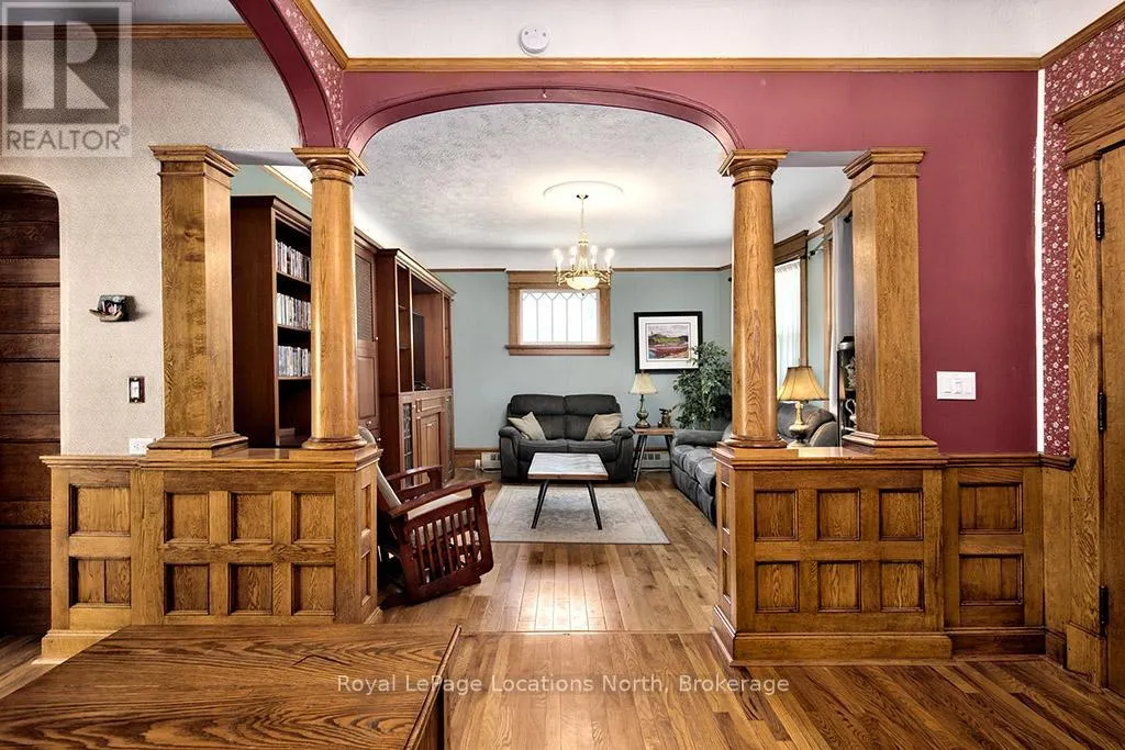 103 MARK STREET W