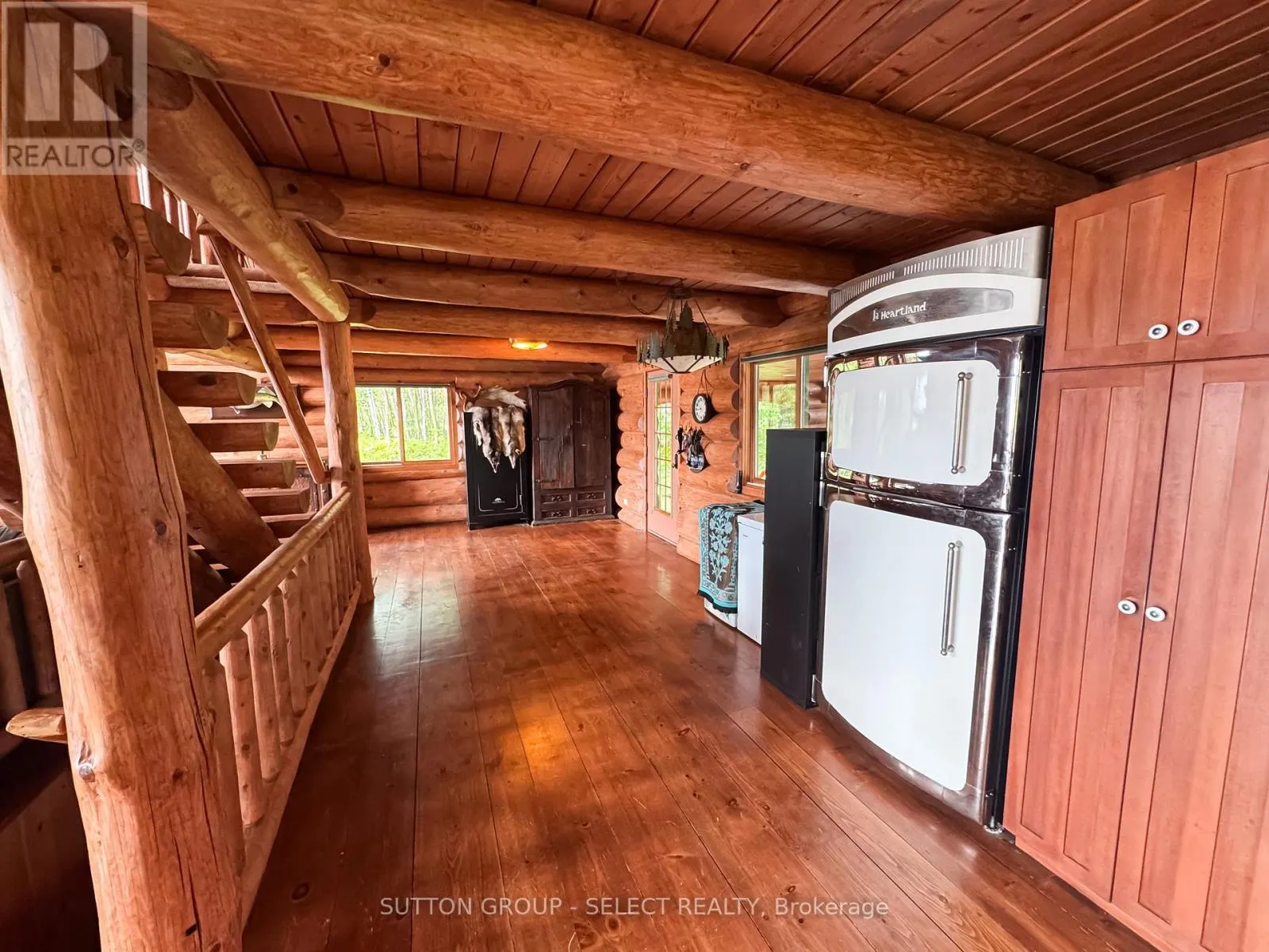21 PETER DRIVE