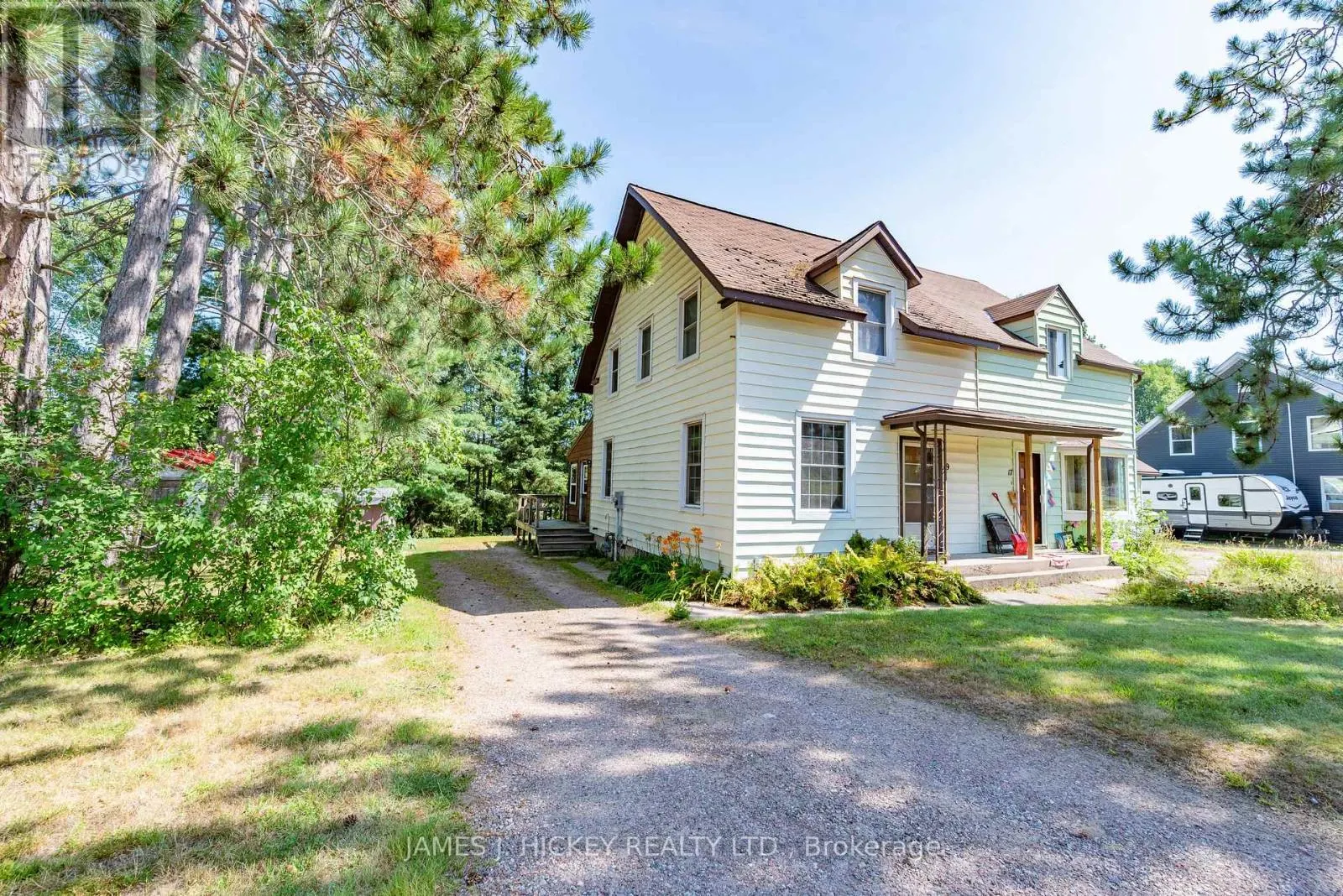 19 ALDER CRESCENT