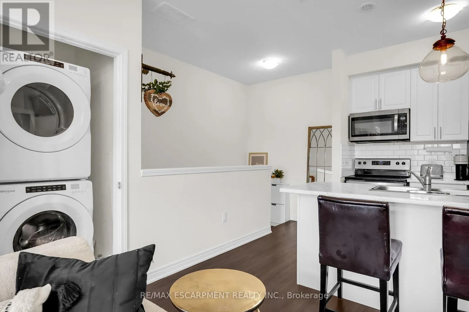10 - 5016 SERENA DRIVE