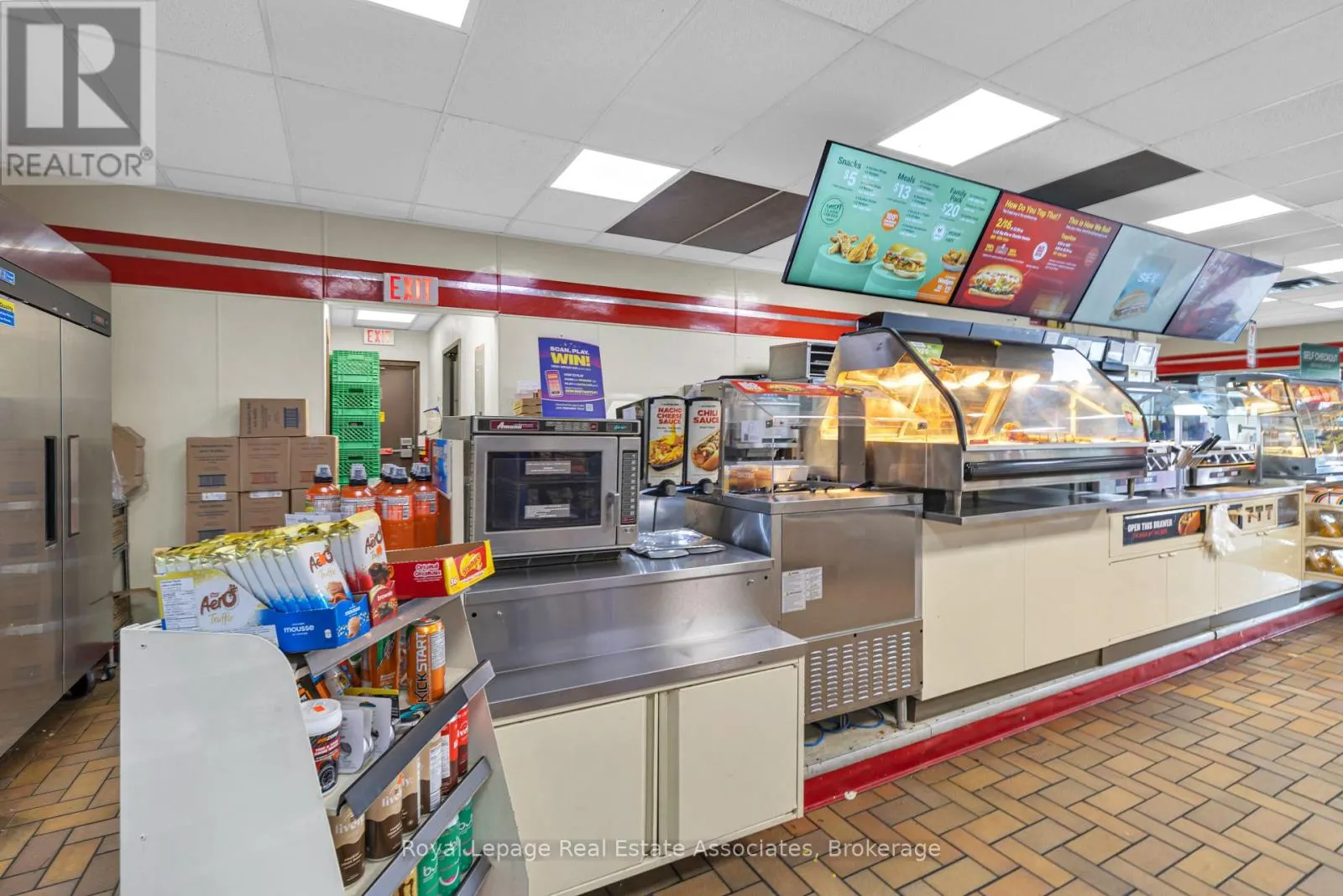 5124 TECUMSEH ROAD E