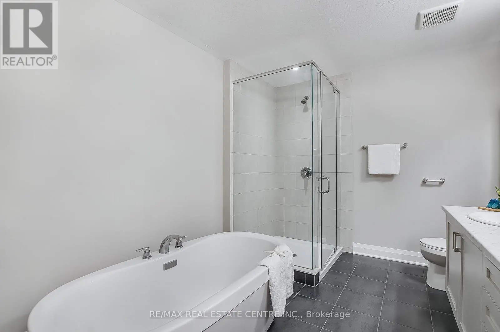 291 RASPBERRY PLACE