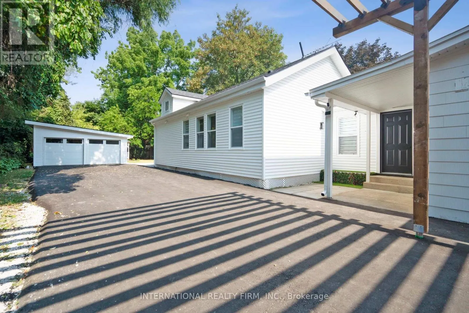 267 DAVY STREET