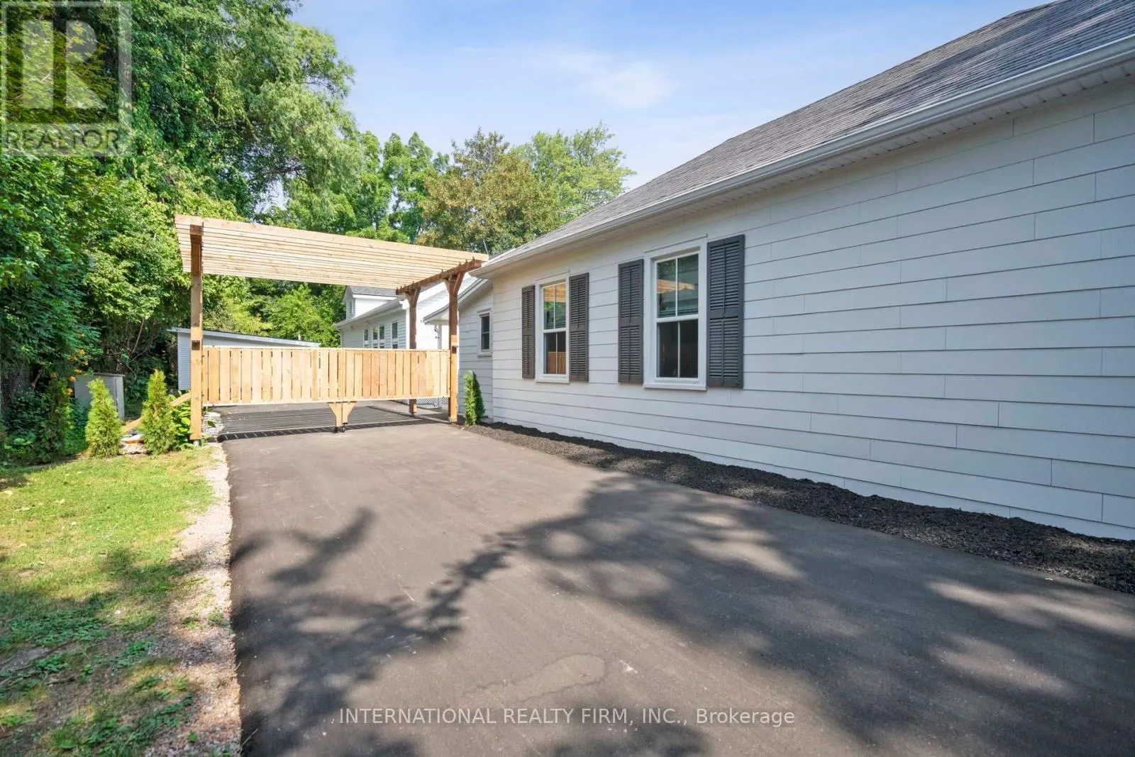 267 DAVY STREET