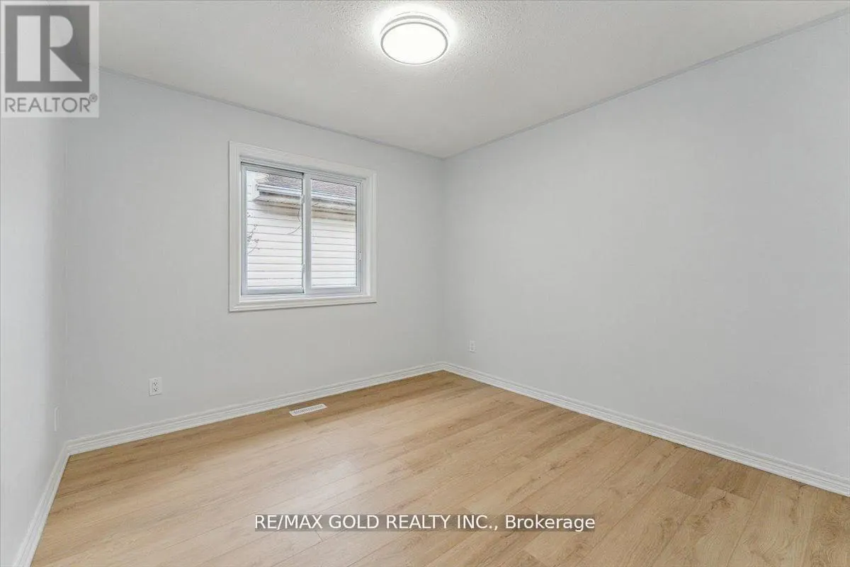 8163 HARVEST CRESCENT