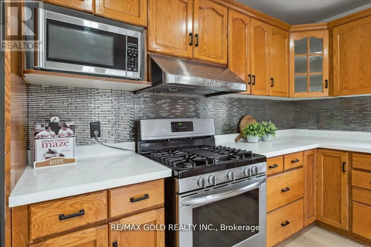 8163 HARVEST CRESCENT
