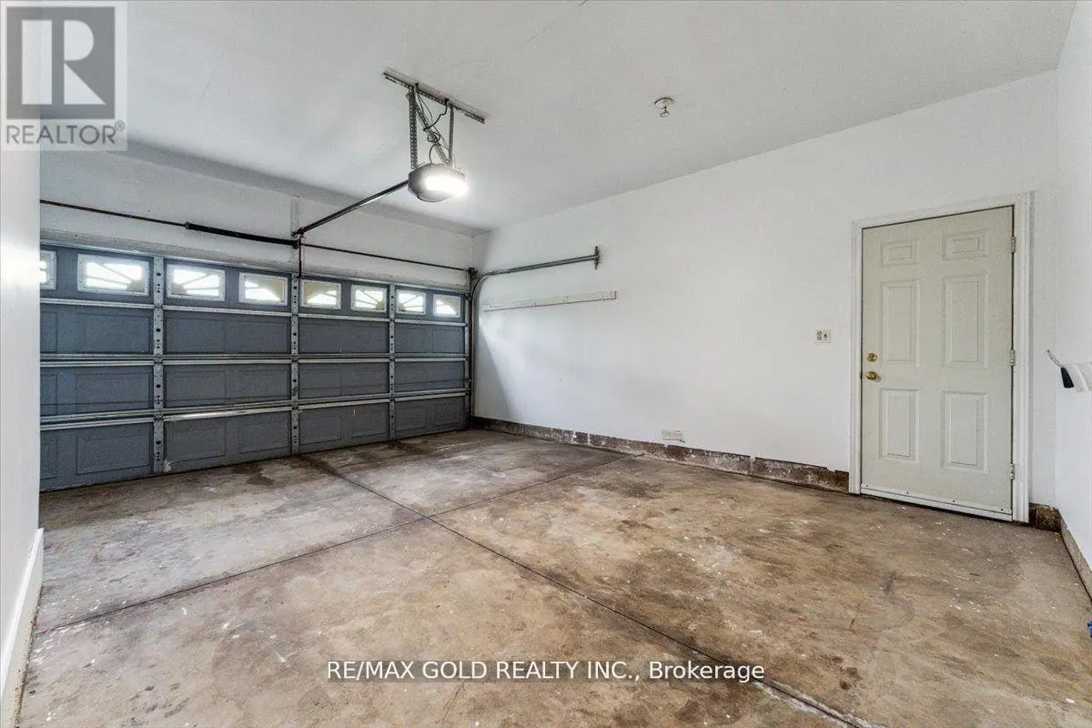 8163 HARVEST CRESCENT