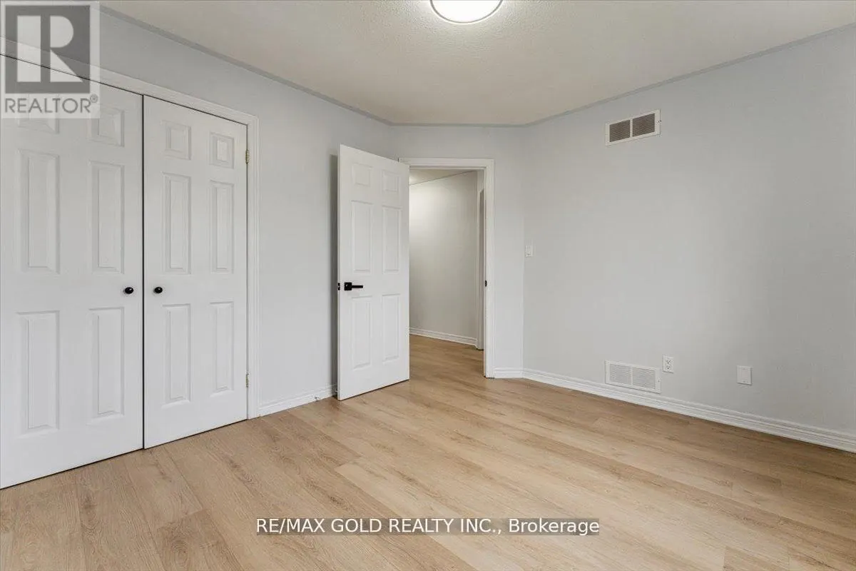 8163 HARVEST CRESCENT