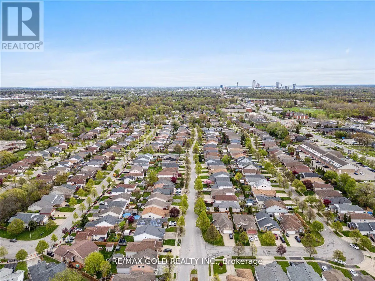 8163 HARVEST CRESCENT