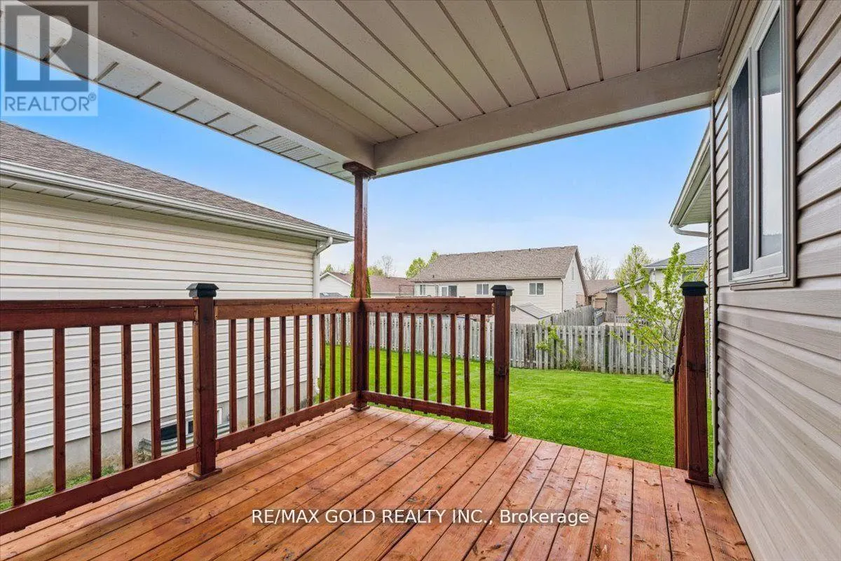 8163 HARVEST CRESCENT