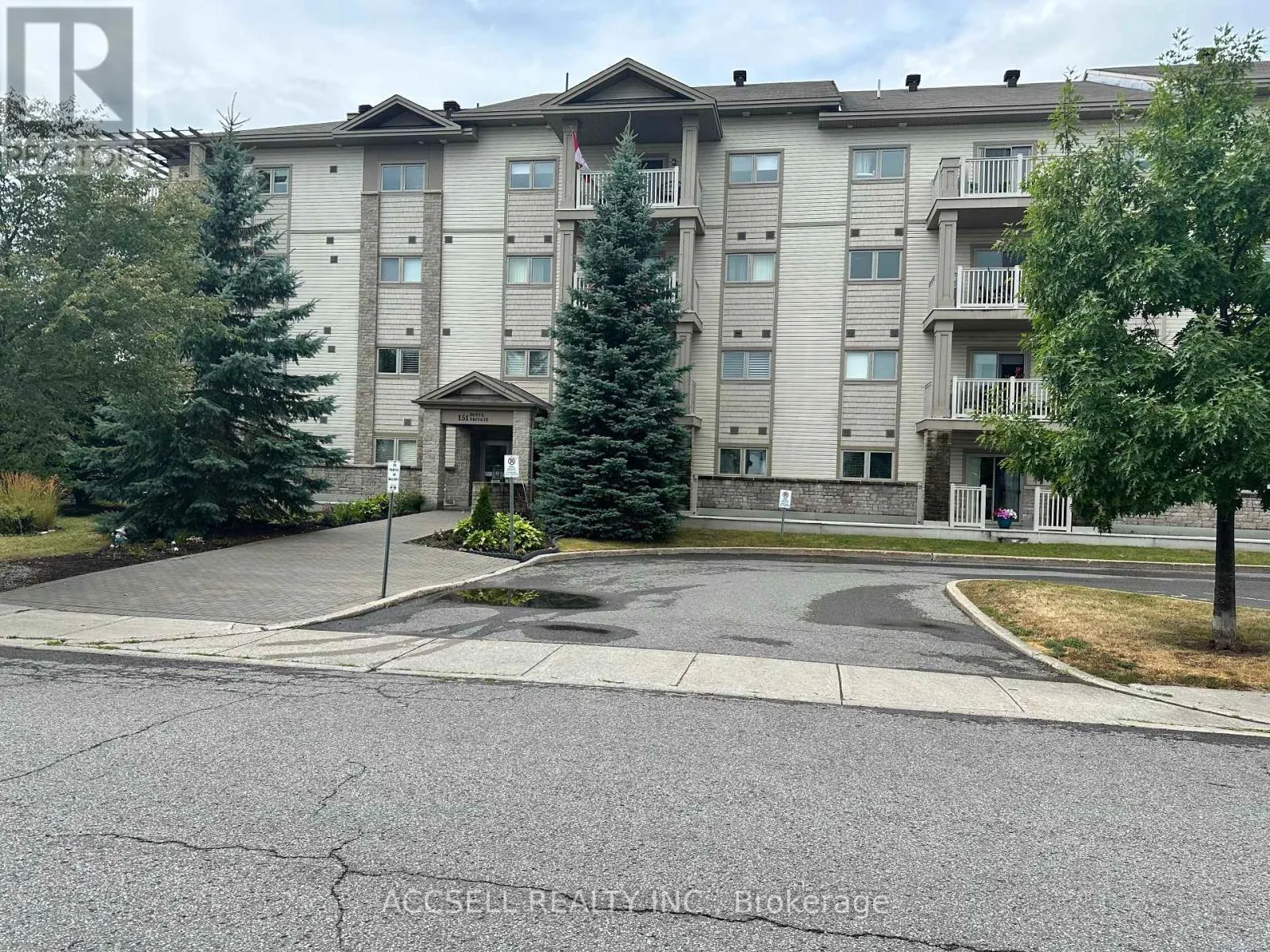 110 - 151 POTTS PRIVATE