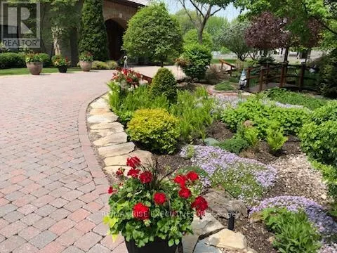 16024 LAKESIDE DRIVE
