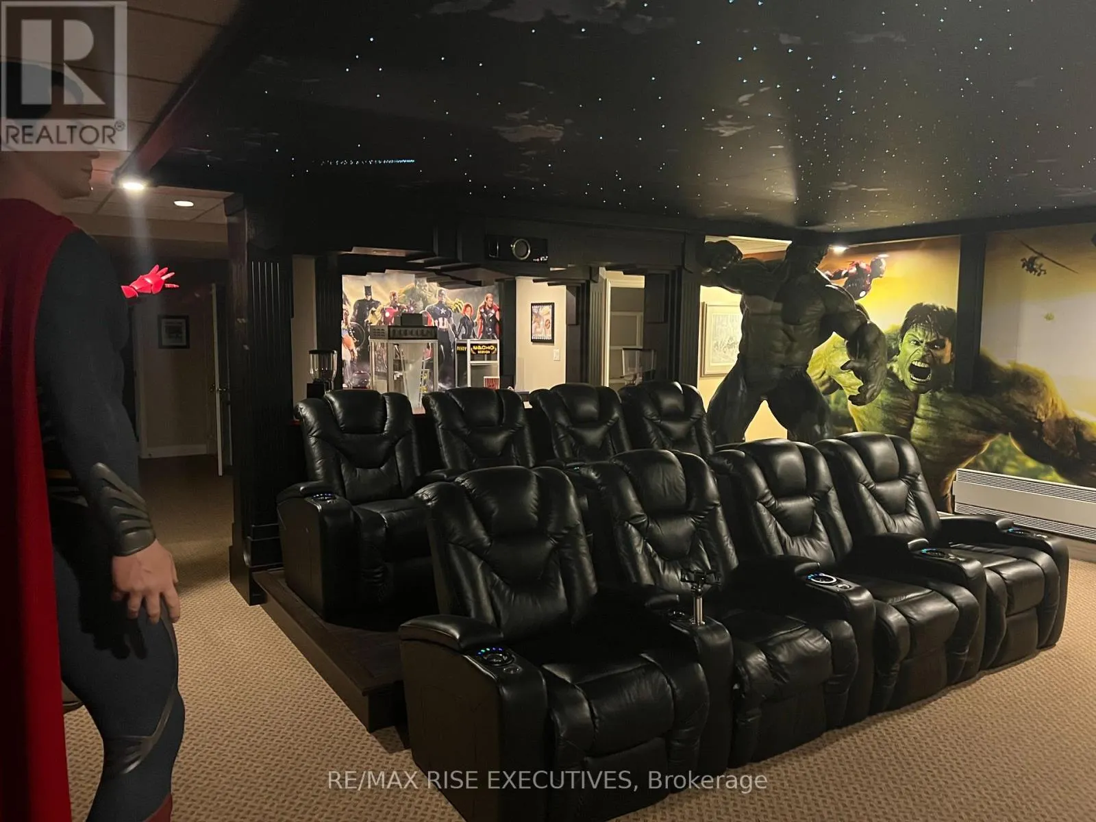 16024 LAKESIDE DRIVE