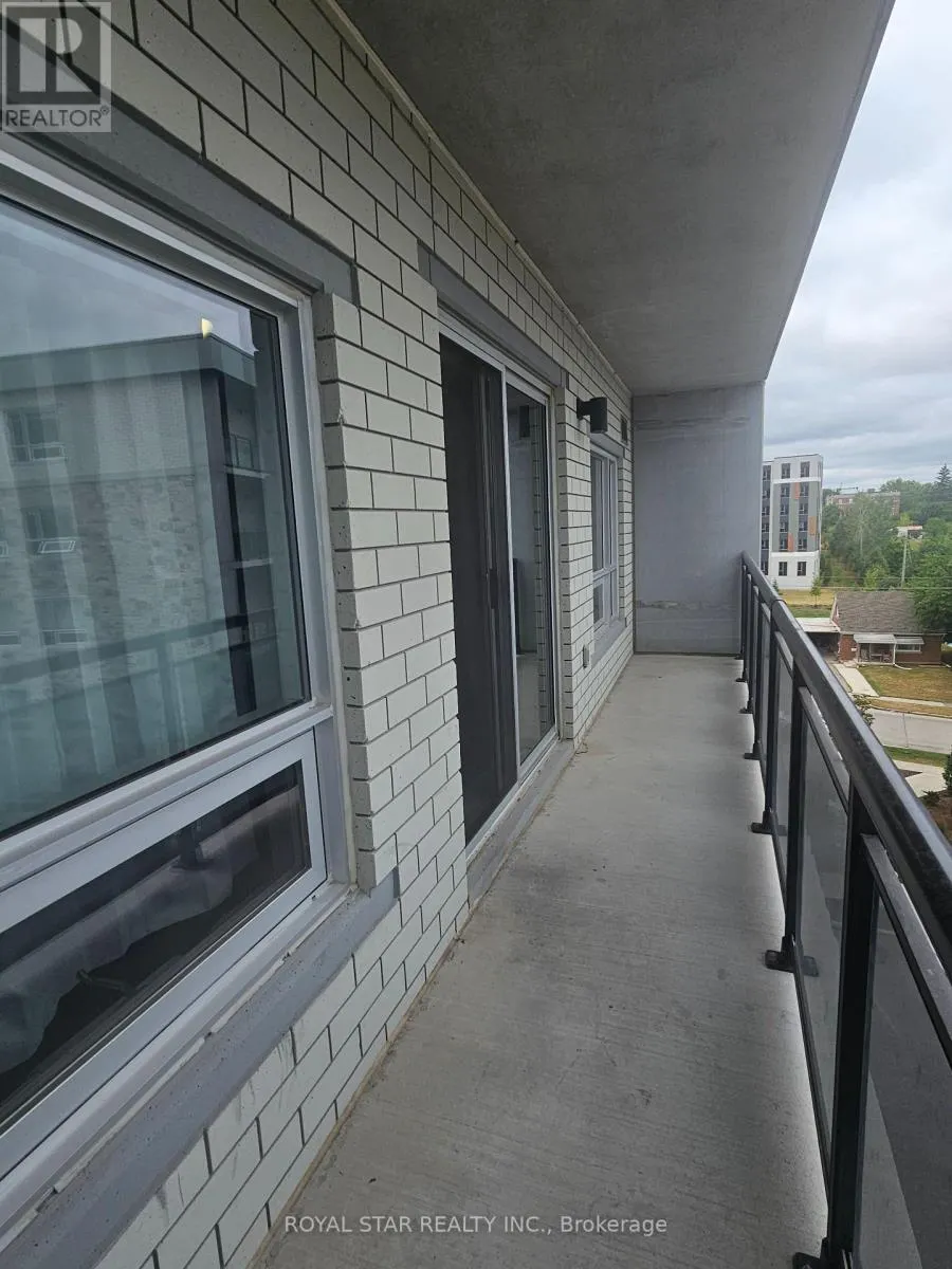 F411 - 275 LARCH STREET