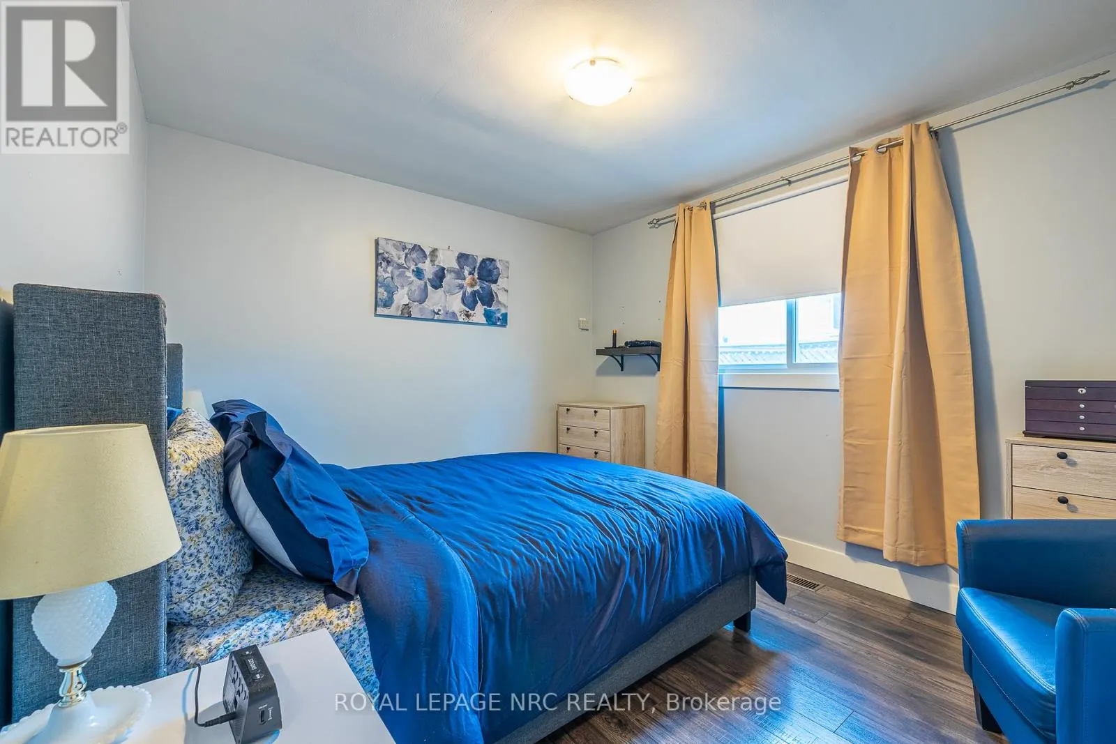 4982 EPSOM COURT