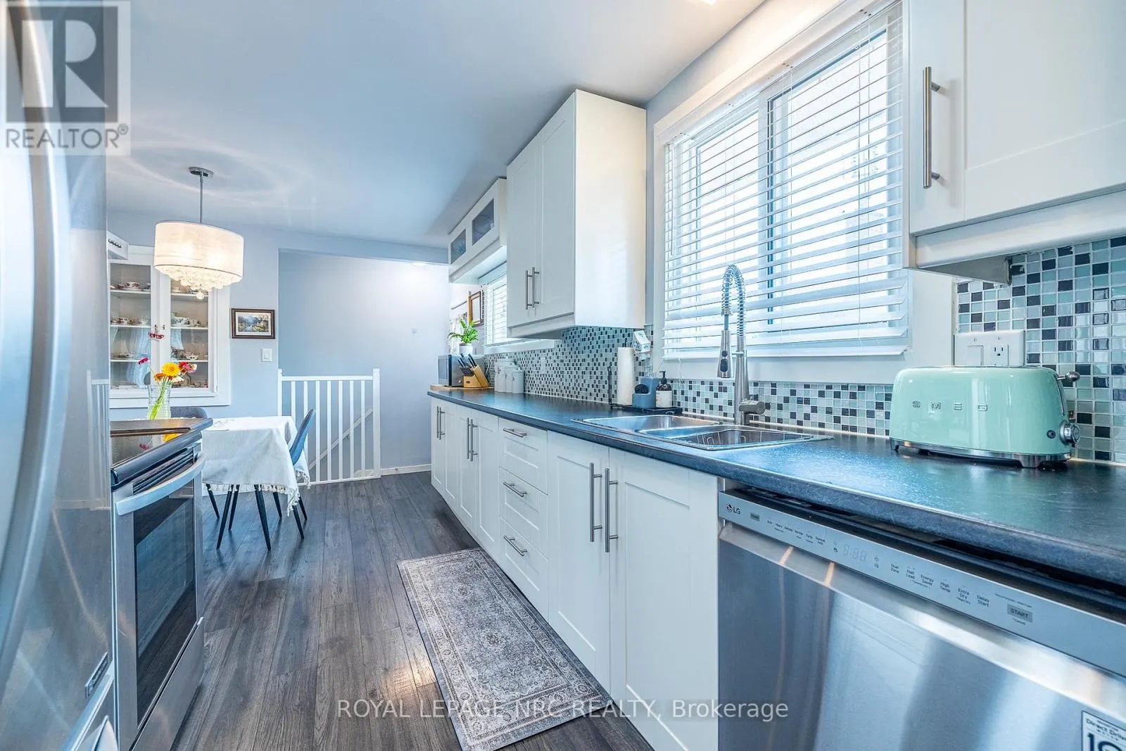 4982 EPSOM COURT