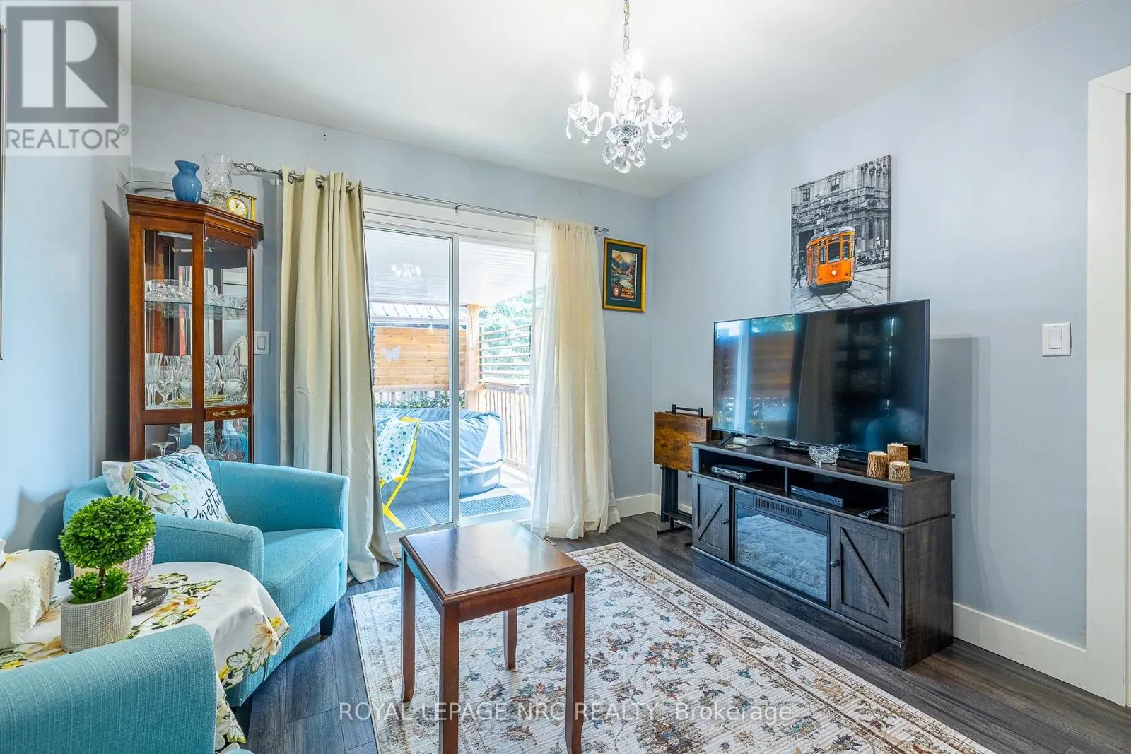 4982 EPSOM COURT