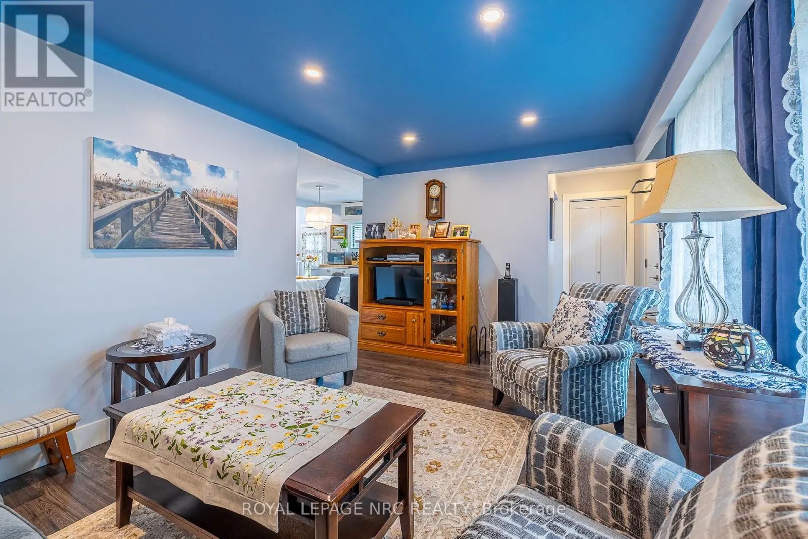 4982 EPSOM COURT