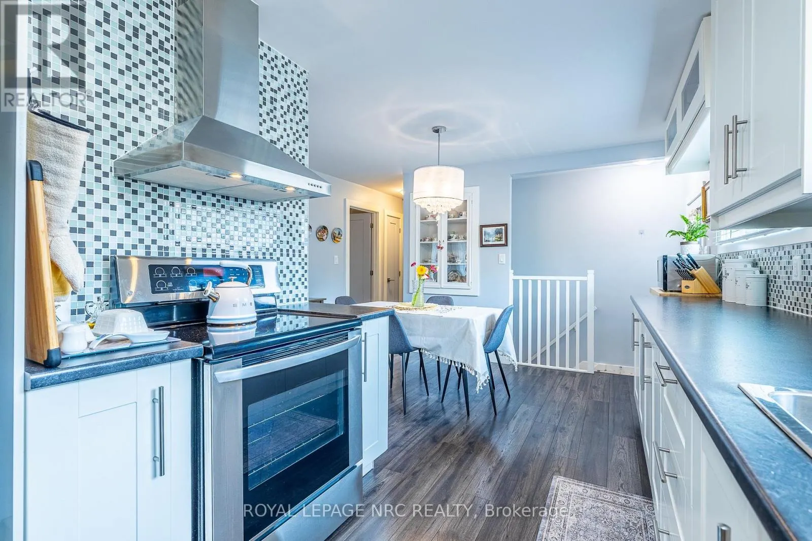 4982 EPSOM COURT