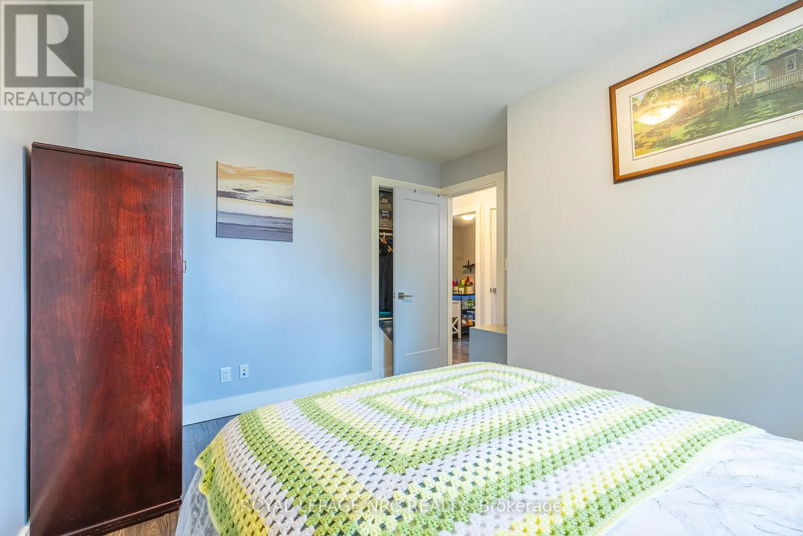 4982 EPSOM COURT