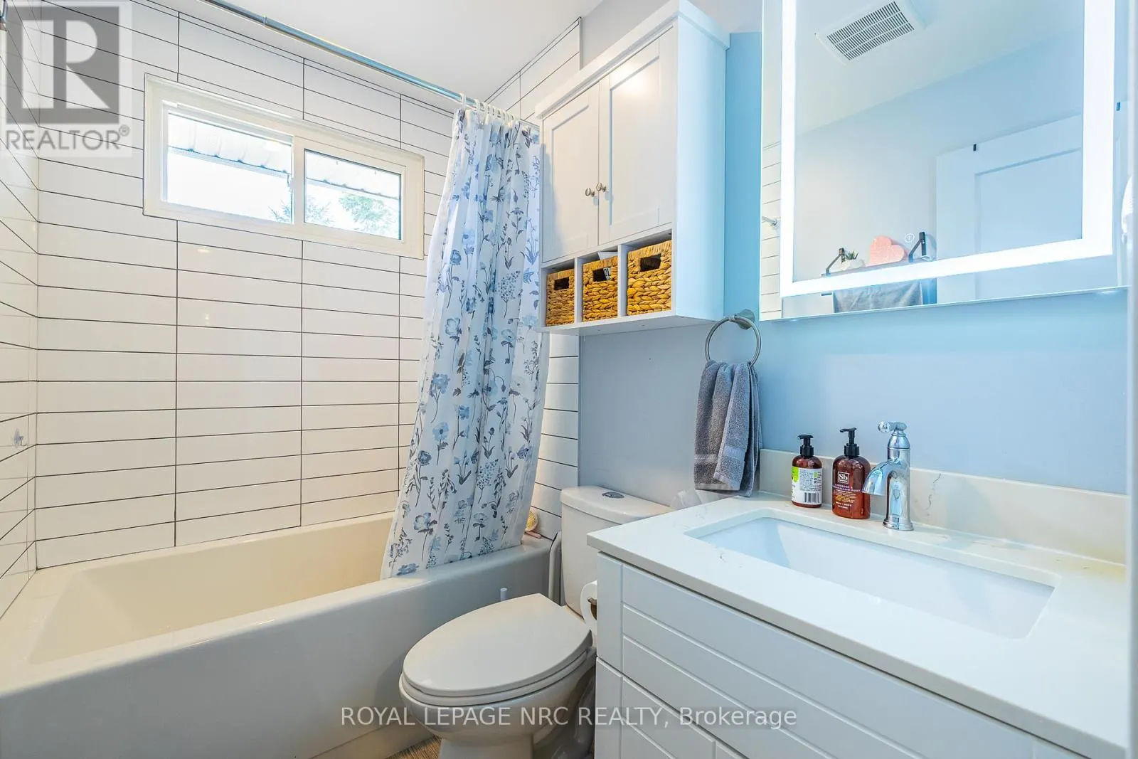 4982 EPSOM COURT