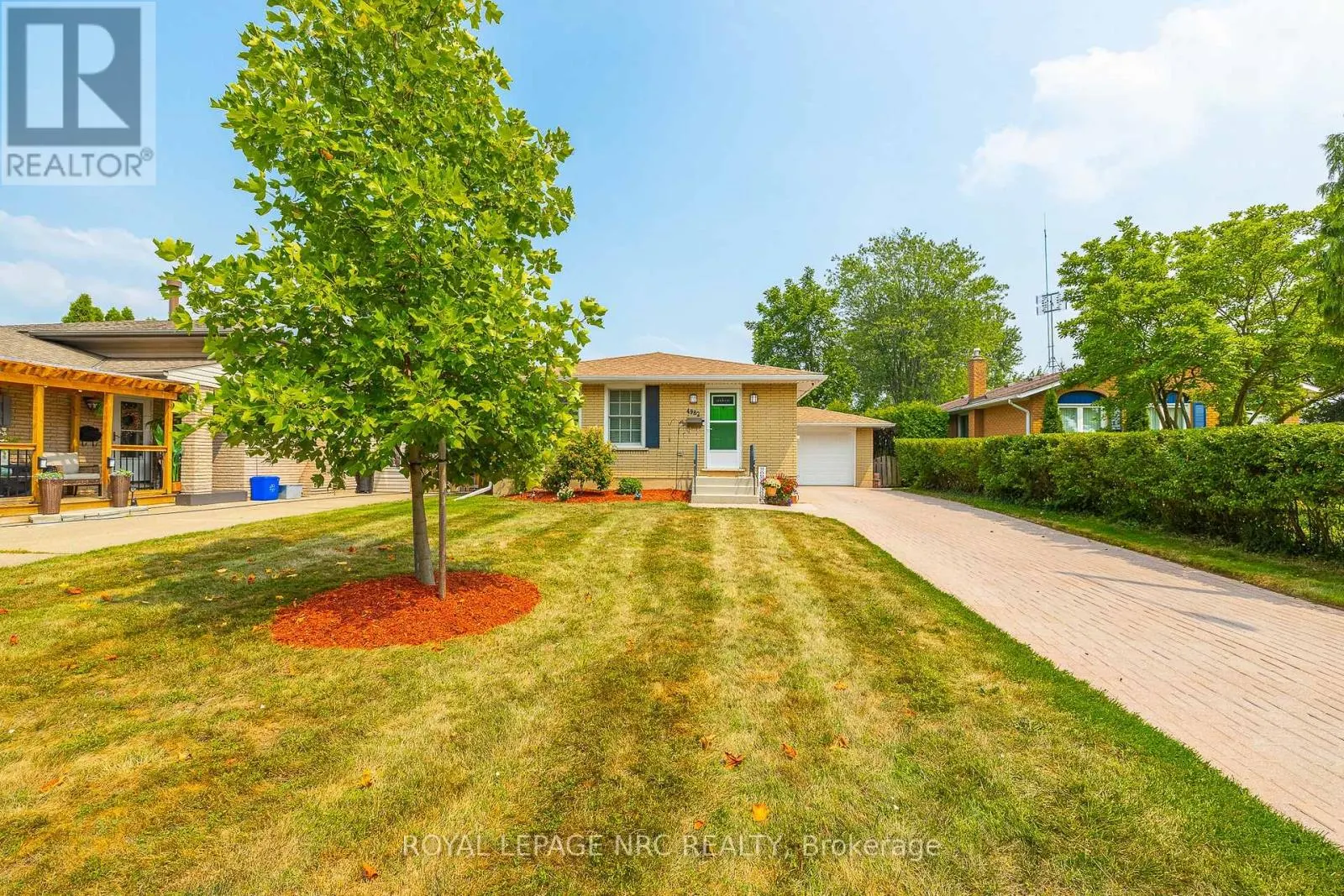 4982 EPSOM COURT