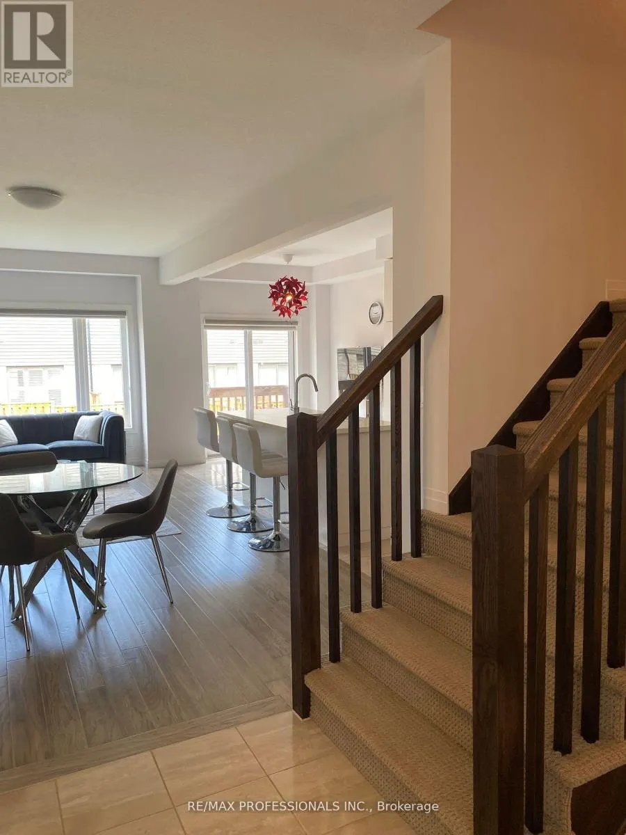 59 GREENWICH AVENUE