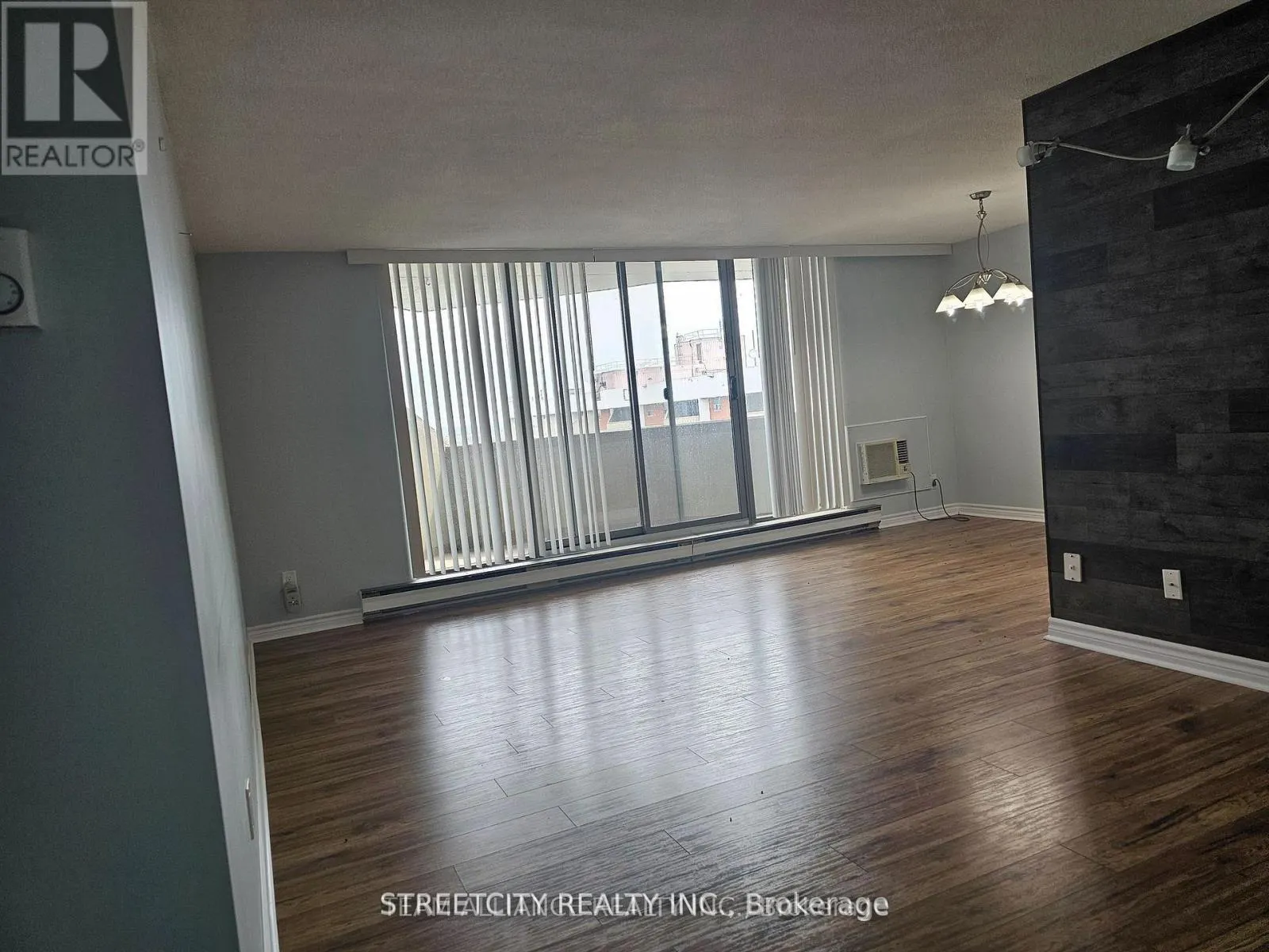 712 - 1103 JALNA BOULEVARD, #712