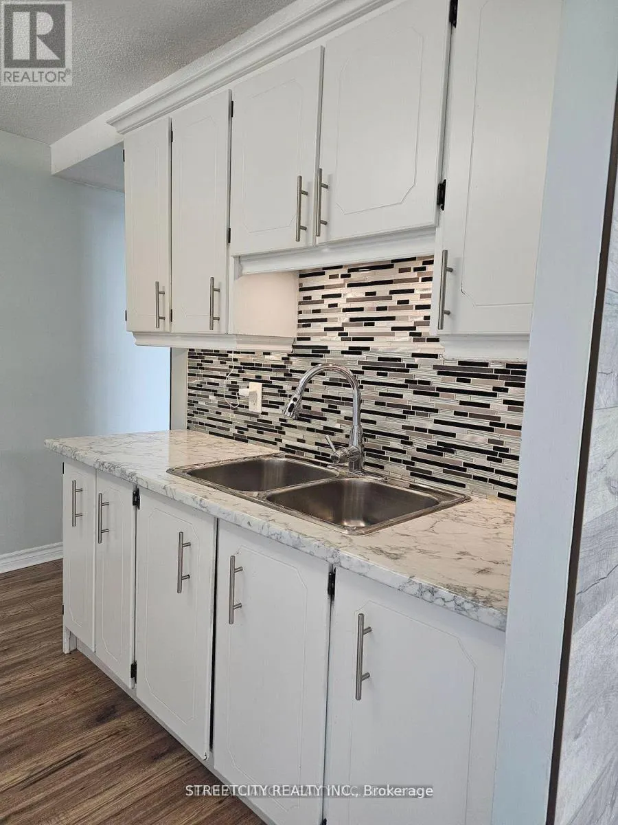 712 - 1103 JALNA BOULEVARD, #712